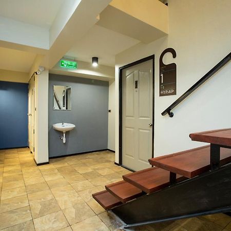 Kaelyn Cozy Living Hotel Bangkok Ngoại thất bức ảnh